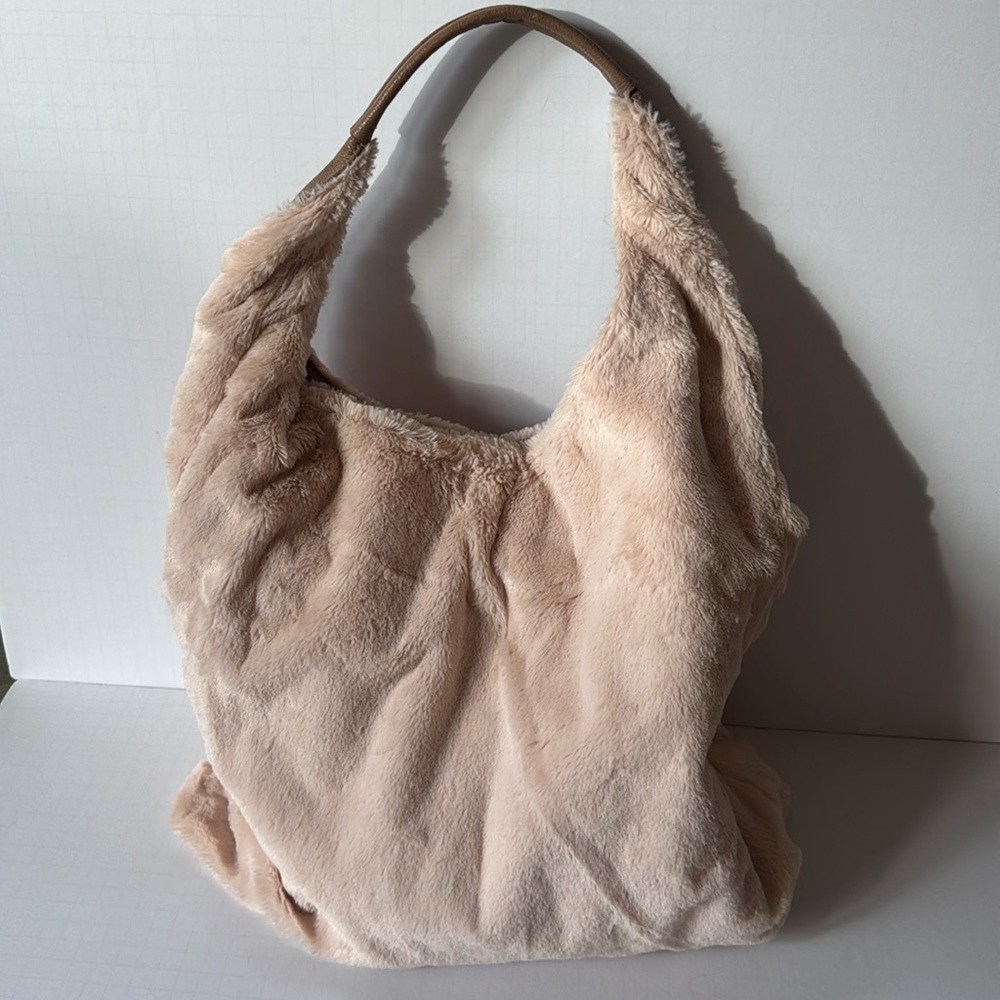 Unbillion Reversible Hobo Bag Pink Faux Fur Tan Vegan Leather NWOT